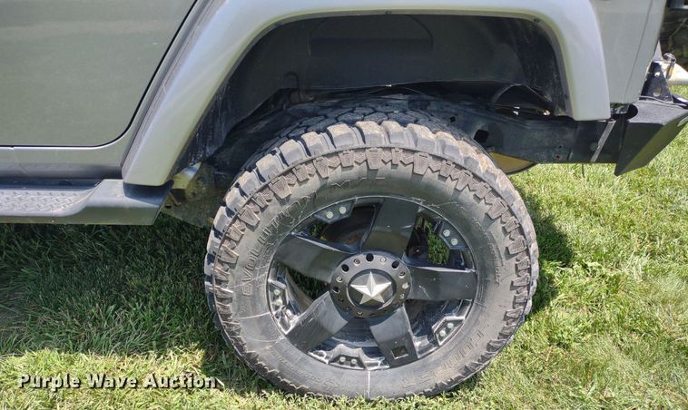 image for item LL9247 2014 Jeep Wrangler Sahara  SUV