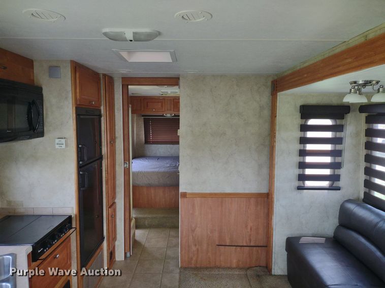 image for item LL9248 2007 Gulf Stream Conquest Ultra  RV