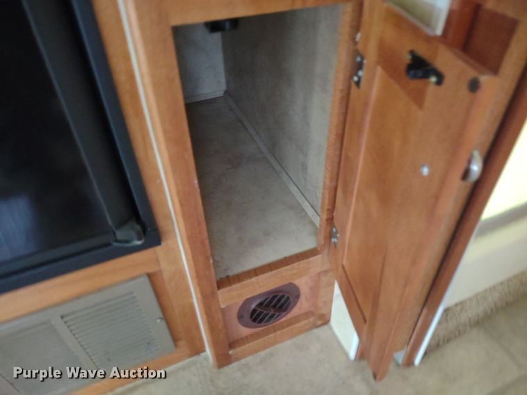 image for item LL9248 2007 Gulf Stream Conquest Ultra  RV