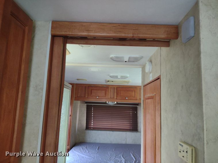image for item LL9248 2007 Gulf Stream Conquest Ultra  RV
