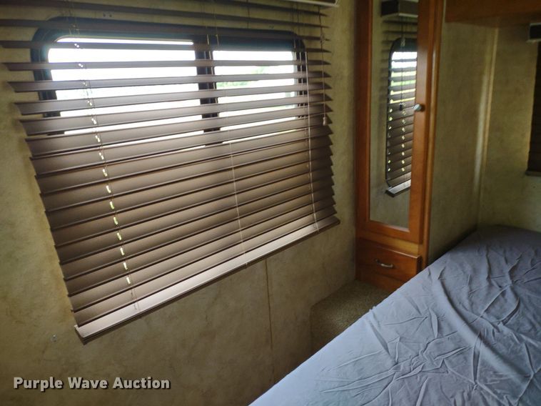 image for item LL9248 2007 Gulf Stream Conquest Ultra  RV