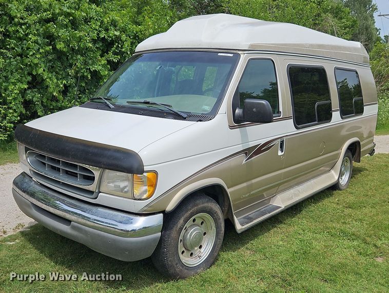 image for item LL9264 2000 Ford E250  van