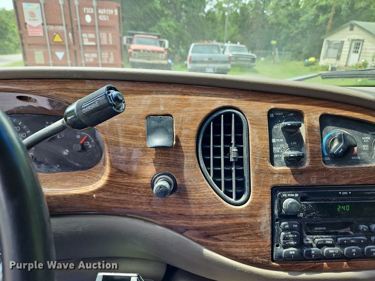 image for item LL9264 2000 Ford E250  van