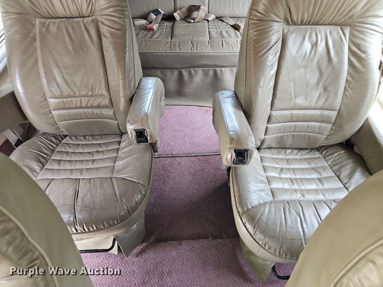 image for item LL9264 2000 Ford E250  van