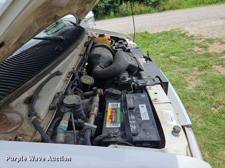 image for item LL9264 2000 Ford E250  van