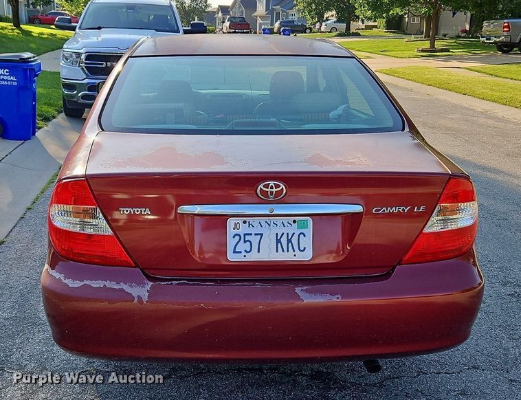 image for item LL9266 2002 Toyota Camry LE