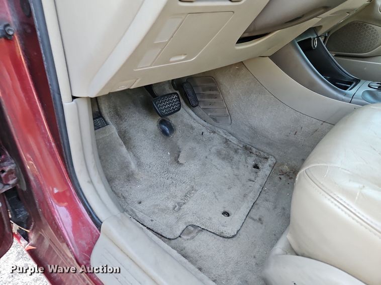 image for item LL9266 2002 Toyota Camry LE