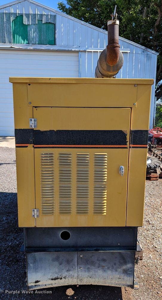 image for item LM9801 1998 Olympian  generator