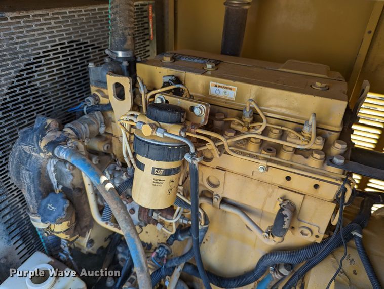 image for item LM9801 1998 Olympian  generator