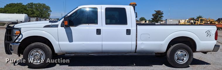 image for item LM9802 2016 Ford F250 Super Duty XL  Crew Cab pickup truck