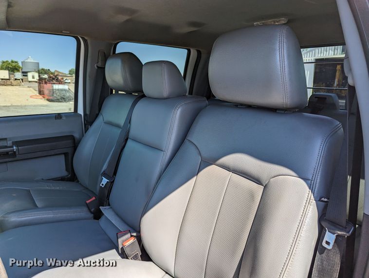 image for item LM9802 2016 Ford F250 Super Duty XL  Crew Cab pickup truck