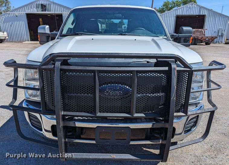 image for item LM9802 2016 Ford F250 Super Duty XL  Crew Cab pickup truck