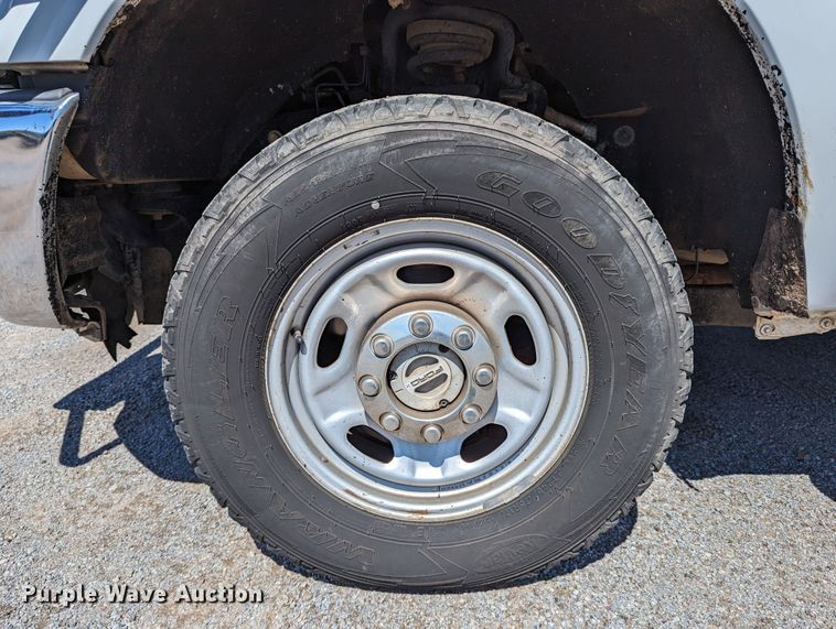 image for item LM9802 2016 Ford F250 Super Duty XL  Crew Cab pickup truck