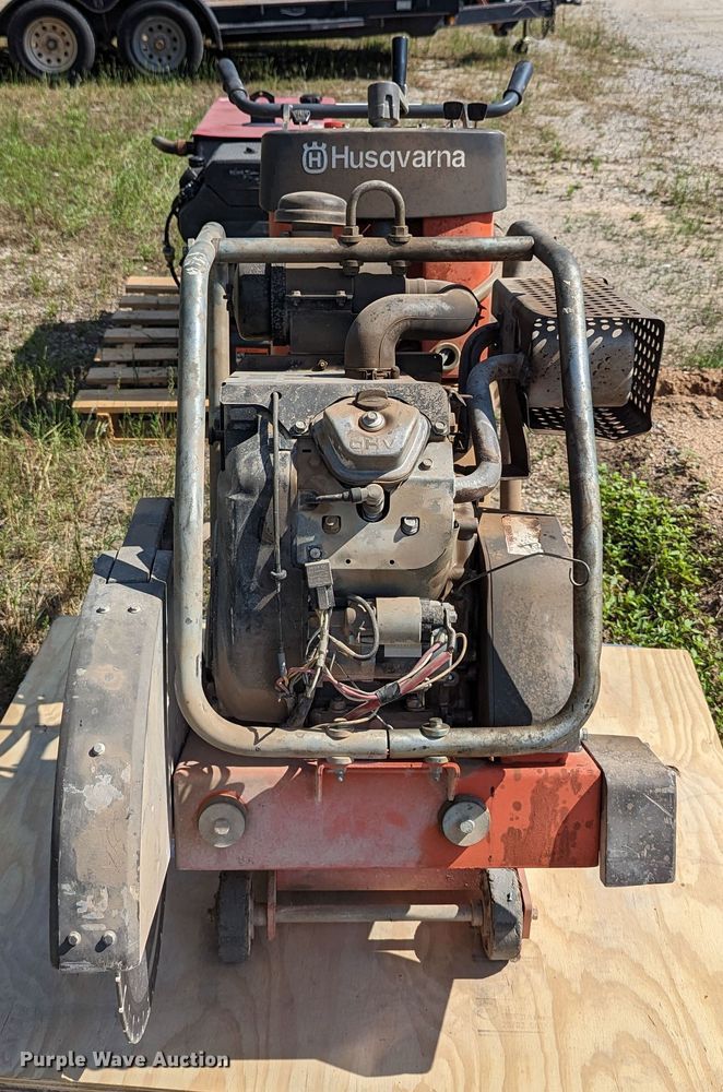 image for item LM9809 2008 Husqvarna FS520  concrete saw