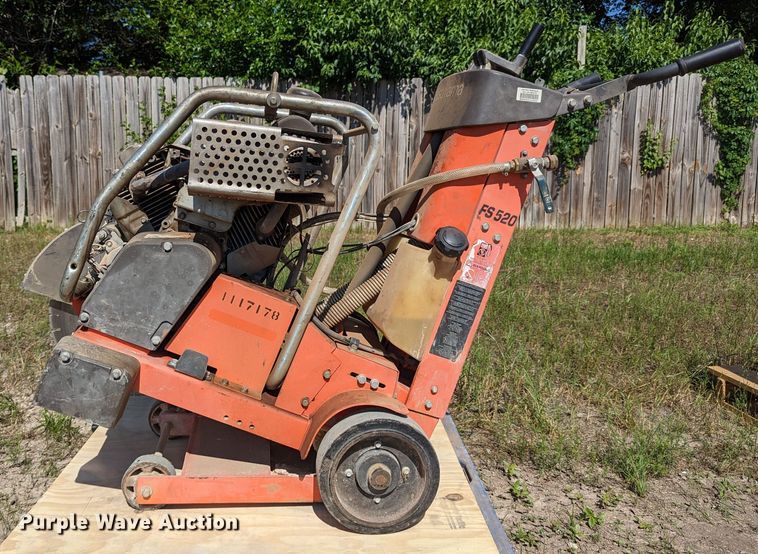 image for item LM9809 2008 Husqvarna FS520  concrete saw