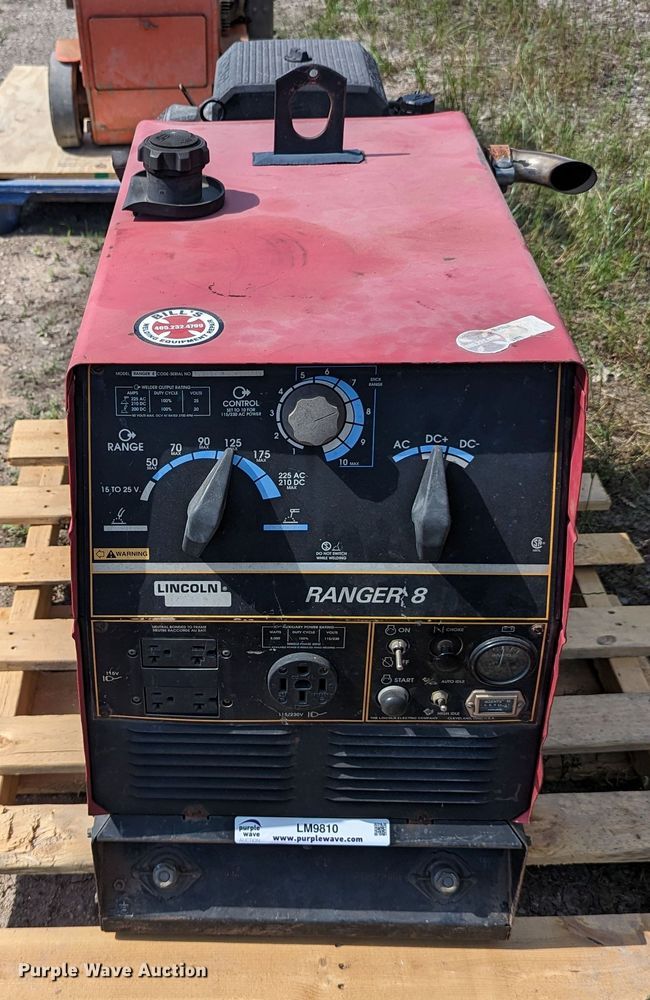 image for item LM9810 Lincoln Ranger 8  welder/generator