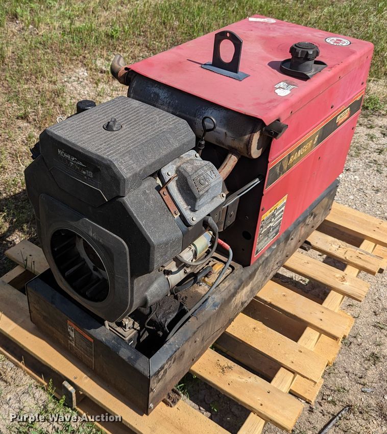 Lincoln Ranger 8 welder/generator in Norman, OK Item LM9810 sold