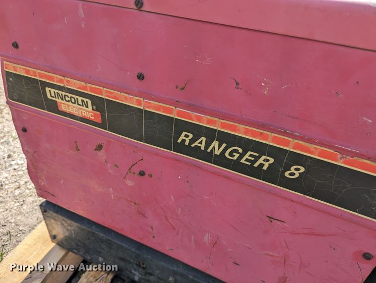 image for item LM9810 Lincoln Ranger 8  welder/generator