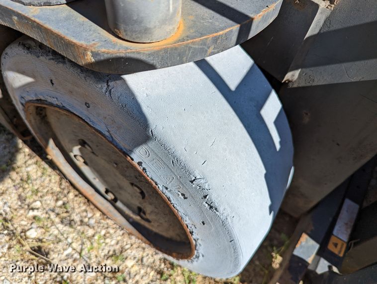 image for item LM9814 Crown SC 4020-30 TT190  forklift