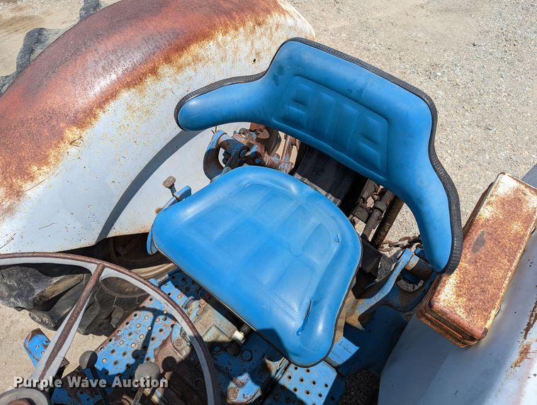 image for item LM9815 1973 Ford 5000  tractor