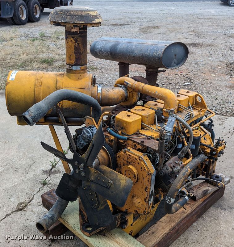 image for item LM9818 Cummins 6T-590  engine