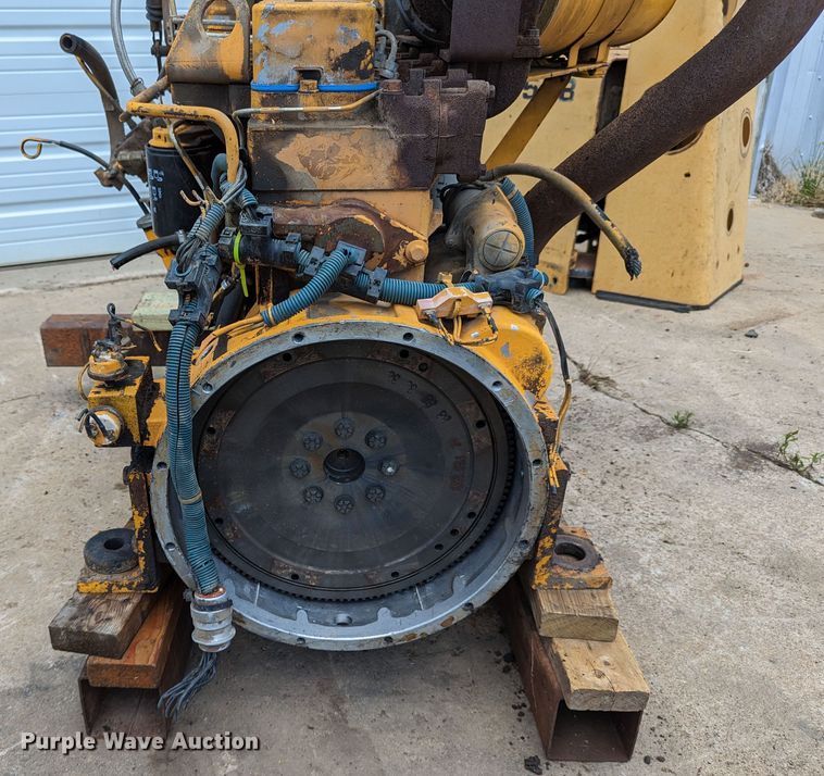 image for item LM9818 Cummins 6T-590  engine