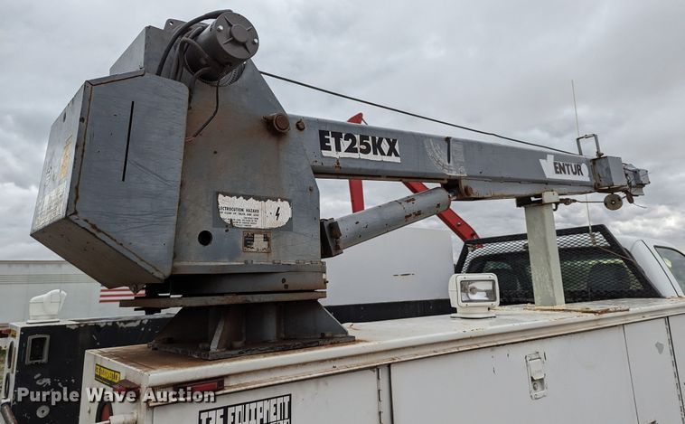 image for item LM9829 2011 Ford F550 Super Duty  utility / service truck