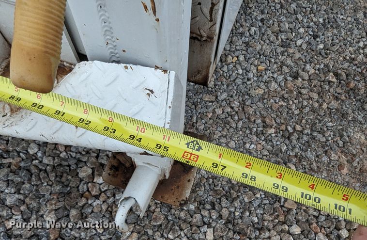 image for item LM9829 2011 Ford F550 Super Duty  utility / service truck