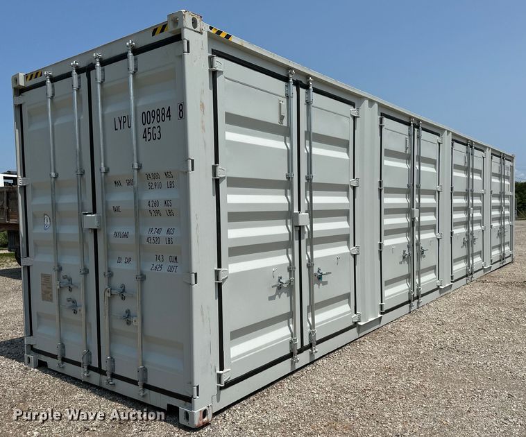 image for item LN9248 40'L shipping container