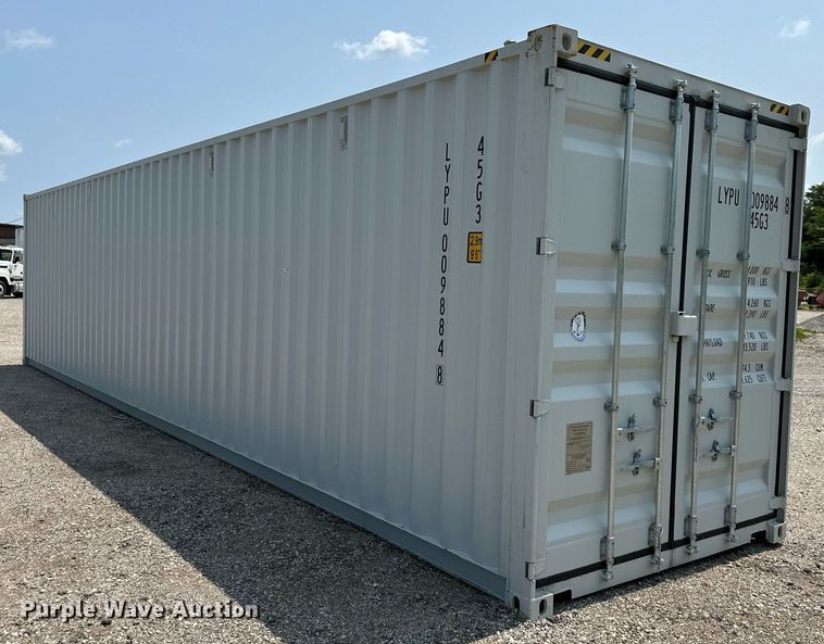 image for item LN9248 40'L shipping container