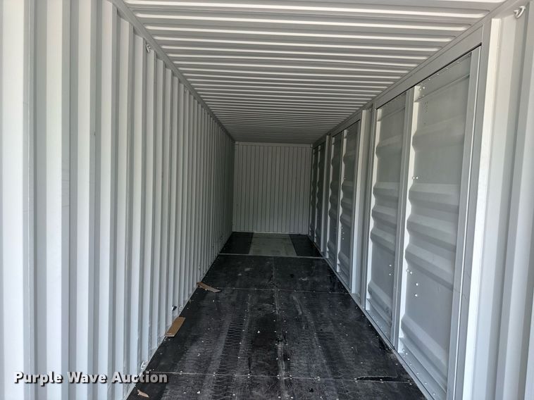 image for item LN9248 40'L shipping container