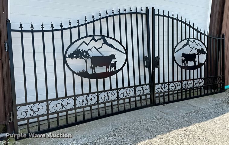 image for item LN9250 20' steel gate