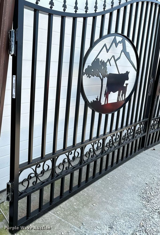 image for item LN9250 20' steel gate