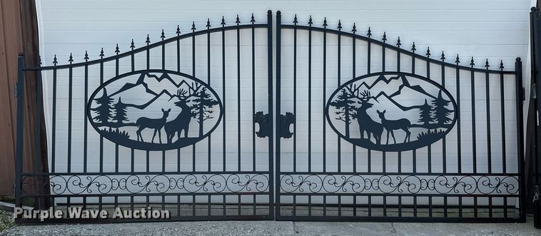 image for item LN9251 20' steel gate