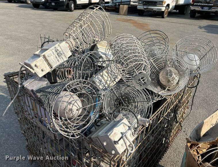 image for item LN9254 Approximately 60 Bergen Inc. light fixtures