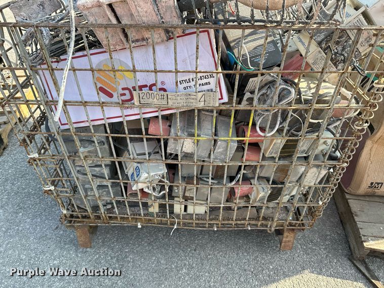 image for item LN9254 Approximately 60 Bergen Inc. light fixtures