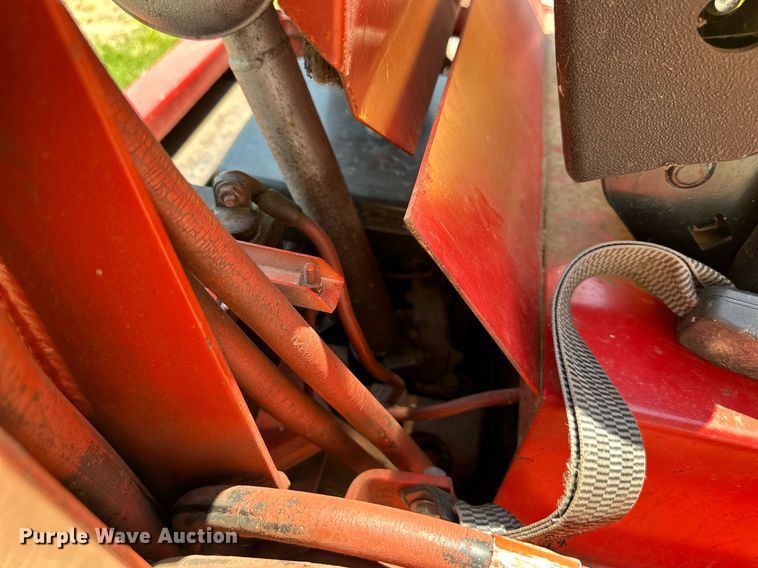 image for item LN9278 Gehl HL360  skid steer loader