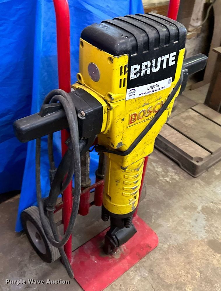 image for item LN9279 Bosch Brute  plate compactor