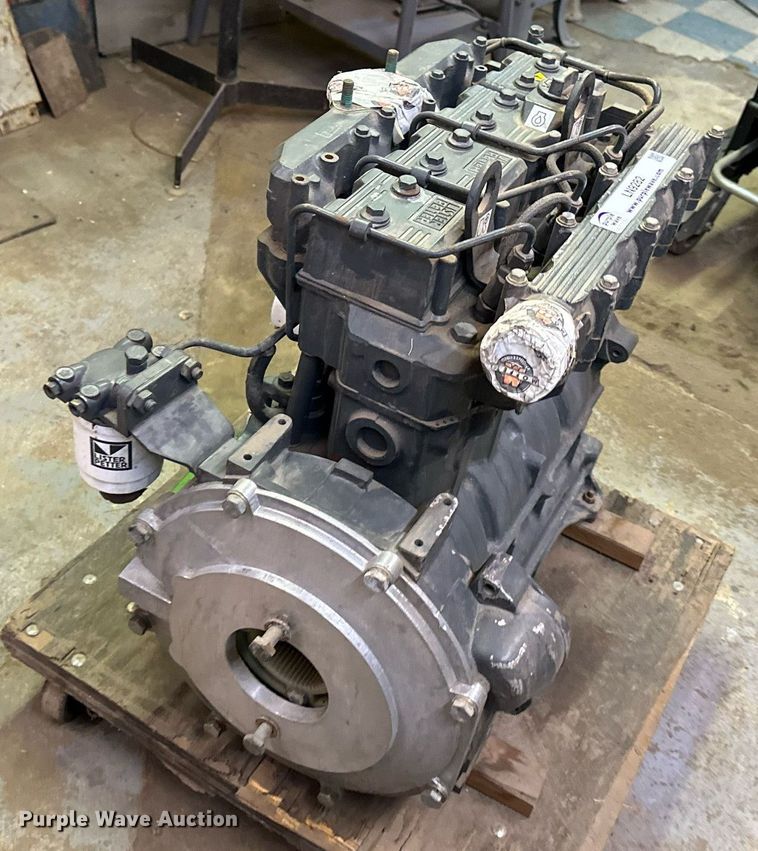 image for item LN9282 Lister Petter LPWS4  engine