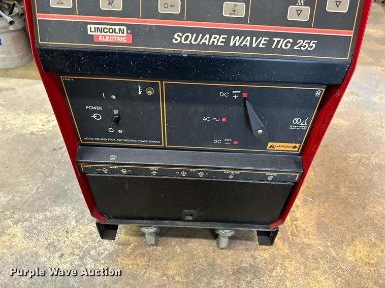 image for item LN9284 Lincoln Electric Square Wave Tig 255  welder