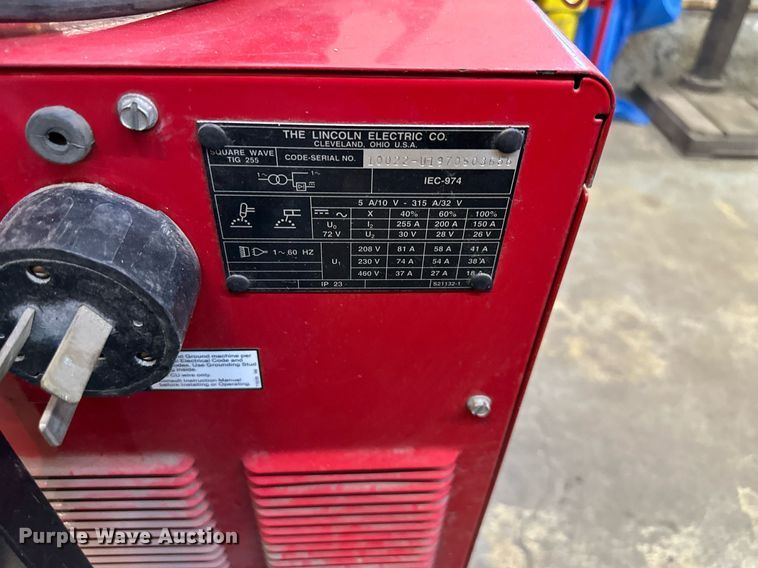 image for item LN9284 Lincoln Electric Square Wave Tig 255  welder