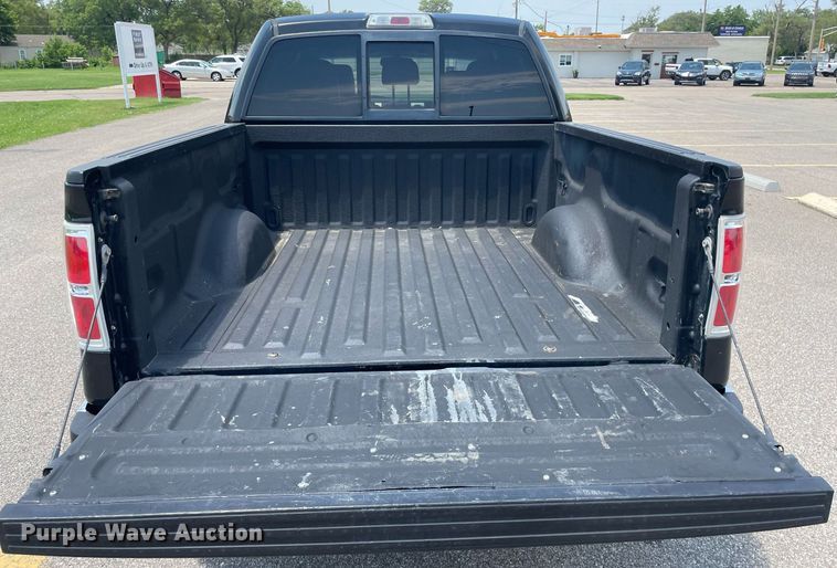 image for item LS9299 2013 Ford F150 Lariat  SuperCrew pickup truck