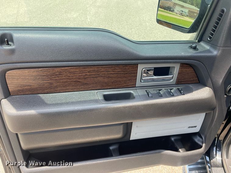 image for item LS9299 2013 Ford F150 Lariat  SuperCrew pickup truck