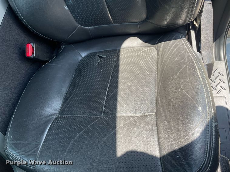 image for item LS9299 2013 Ford F150 Lariat  SuperCrew pickup truck