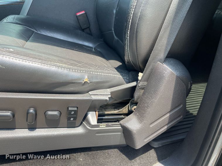 image for item LS9299 2013 Ford F150 Lariat  SuperCrew pickup truck