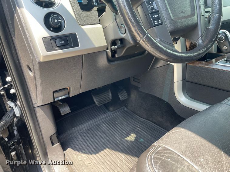 image for item LS9299 2013 Ford F150 Lariat  SuperCrew pickup truck