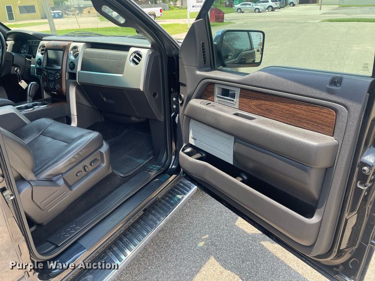 image for item LS9299 2013 Ford F150 Lariat  SuperCrew pickup truck