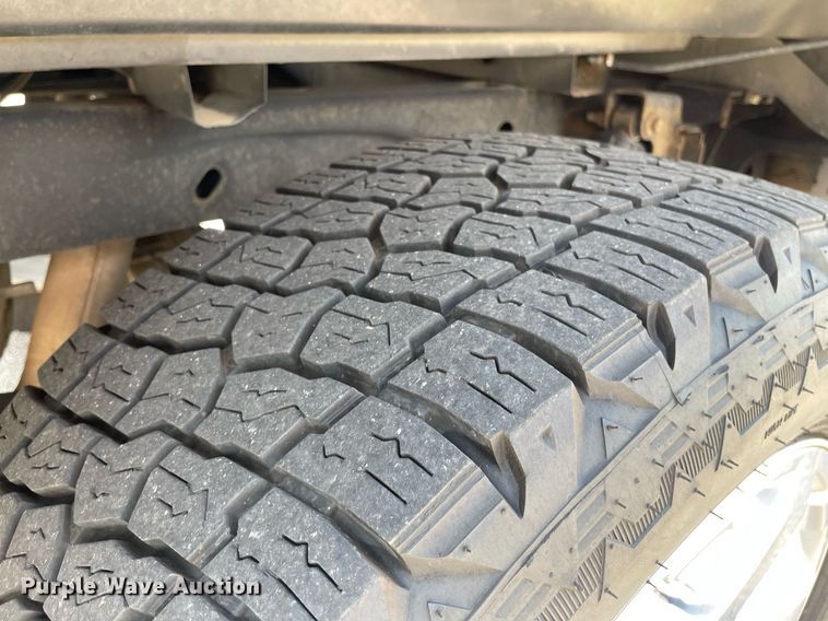 image for item LS9299 2013 Ford F150 Lariat  SuperCrew pickup truck