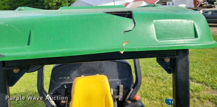 image for item LS9549 2005 John Deere 1600 Turbo  lawn mower