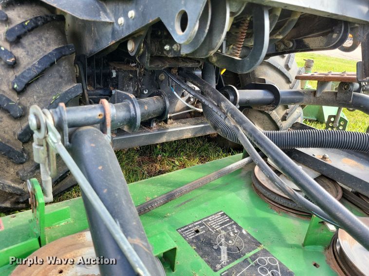 image for item LS9549 2005 John Deere 1600 Turbo  lawn mower